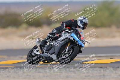 media/Sep-11-2022-SoCal Trackdays (Sun) [[81b7e951af]]/Turn 7 (1145am)/